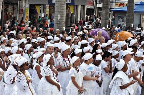  「Orishas: A Journey into the Afro-Brazilian Spiritual Tradition」：探索神靈與信仰的迷人旅程！